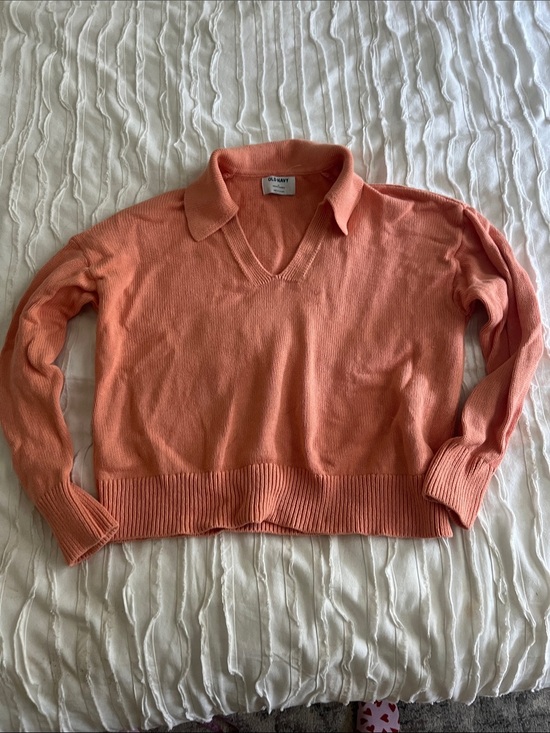 Old Navy Sweaters - Old Navy Coral V-Neck Collared Women's Sweater